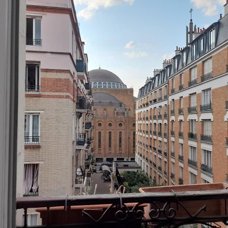 Un Appartement Typique Parisien / A Typical Parisian Apartment ภายนอก รูปภาพ