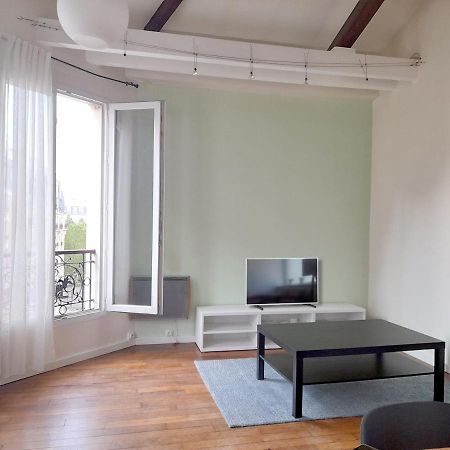 Un Appartement Typique Parisien / A Typical Parisian Apartment ภายนอก รูปภาพ