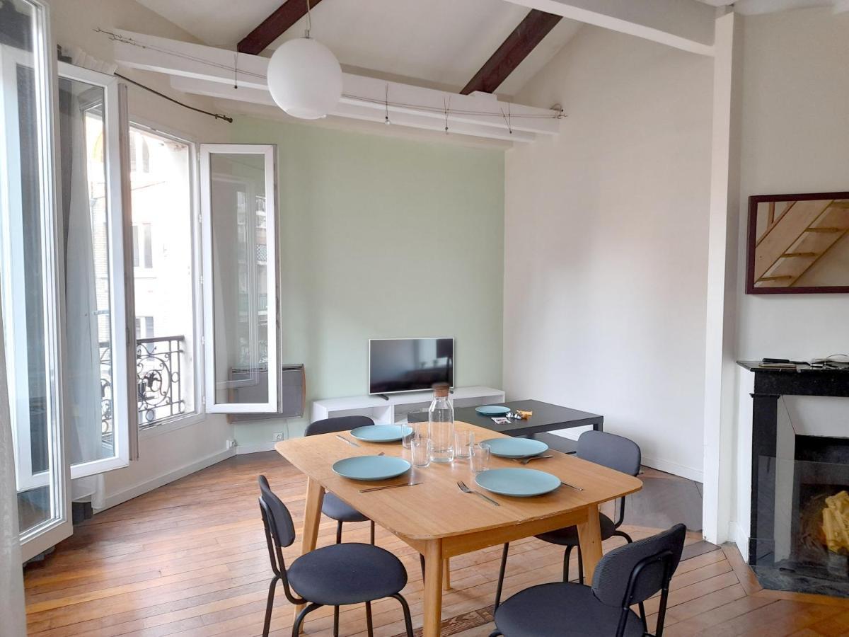 Un Appartement Typique Parisien / A Typical Parisian Apartment ภายนอก รูปภาพ
