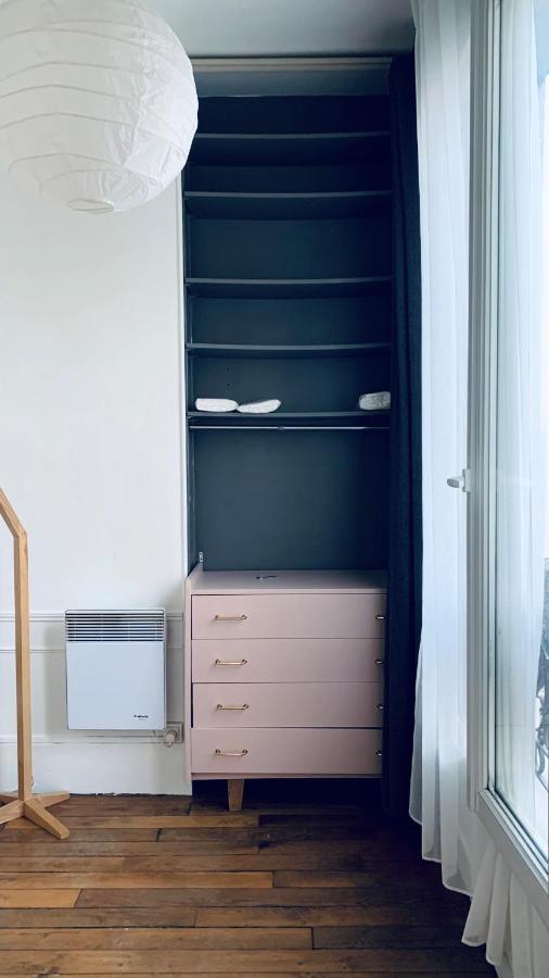 Un Appartement Typique Parisien / A Typical Parisian Apartment ภายนอก รูปภาพ